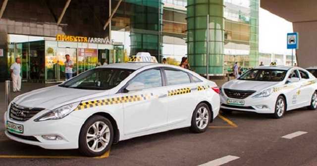 Столичные таксисты взвинтили цены