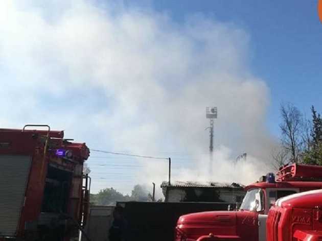 Под Киевом масштабный пожар: появились новые фото