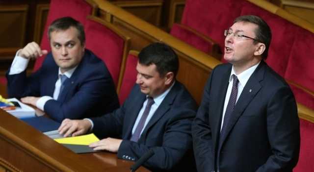 Пішов у напад. Як Холодницький захищатиметься від Ситника з Луценком