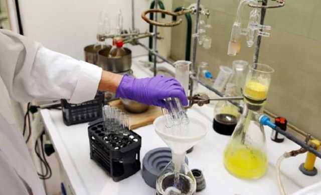 «Это похоже на детскую игру»: что стоит за массовым отравлением школьников — Би-би-си