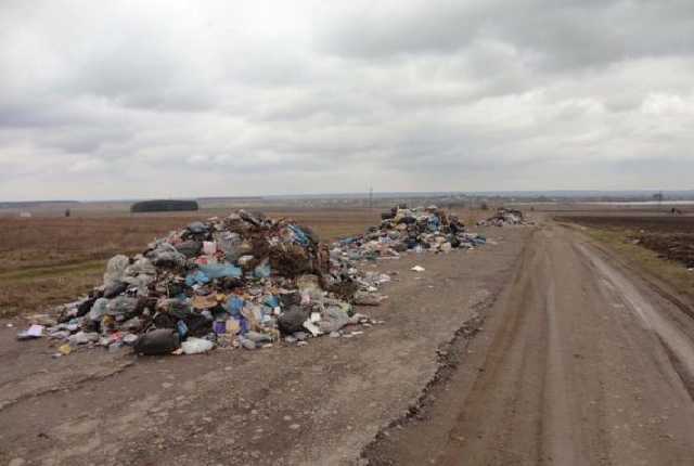 Украина продолжает утопать в мусоре