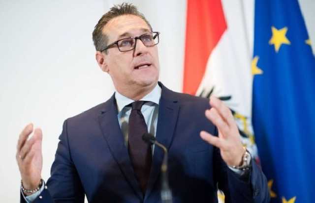 Вице-канцлер Австрии хочет отменить антироссийские санкции