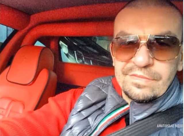 У многодетного киевского бизнесмена за долг по алиментам отобрали эксклюзивный Ferrari