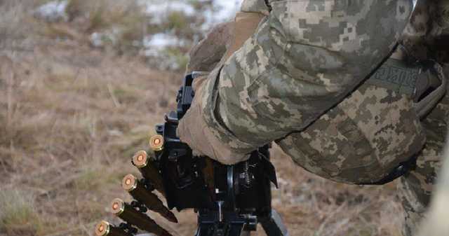 Сутки в Донбассе: ранены трое военных, уничтожены два боевика