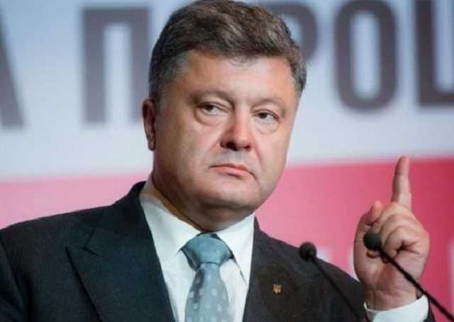 Порошенко ждут на заседании фракции БПП перед голосованием по Антикоррупционному суду