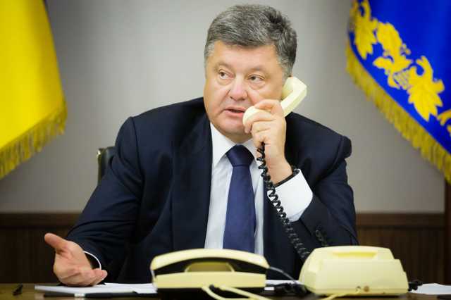 Порошенко поговорил с Путиным: стало известно, о чем договорились президенты