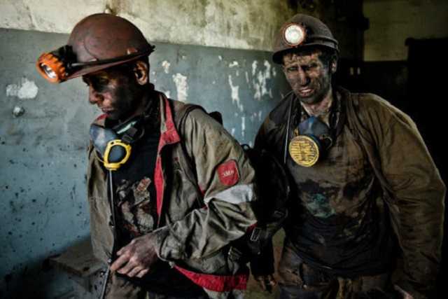 Боевики отправят шахтеров в бесплатный отпуск