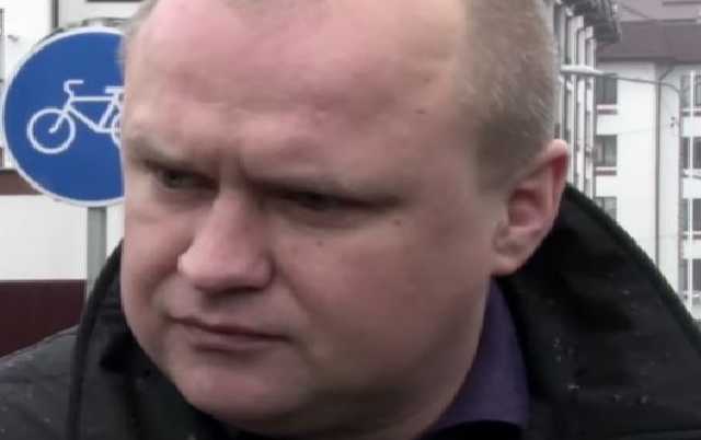 Одіозного заступника Грицака хочуть змусити показати декларацію через суд