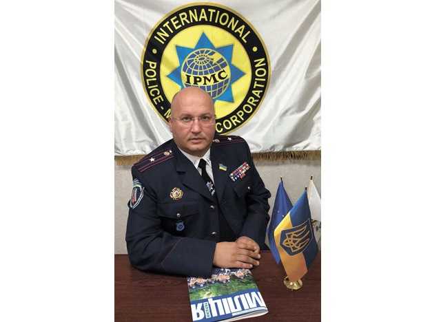 Сергей Дворский: ряженый аферист под крылом у Кузьмука