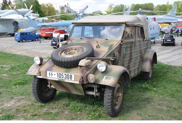 Украинцы восстановили уникальное авто Третьего Рейха