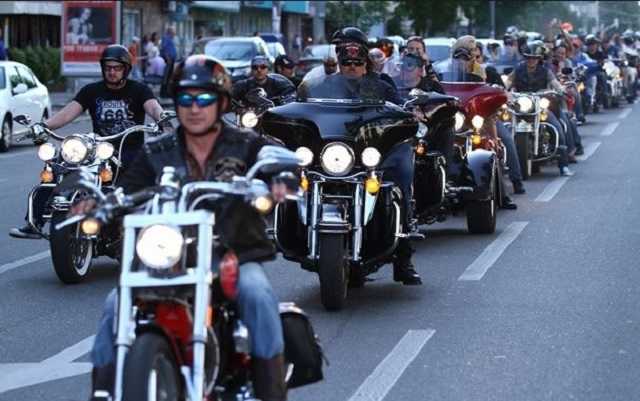 Завтра в Киеве на Крещатике байкеры перекроют движение