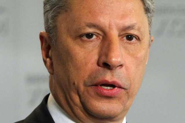 Бойко хотят «вытянуть» во второй тур. Оппоблок - контролируется Администрацией Президента