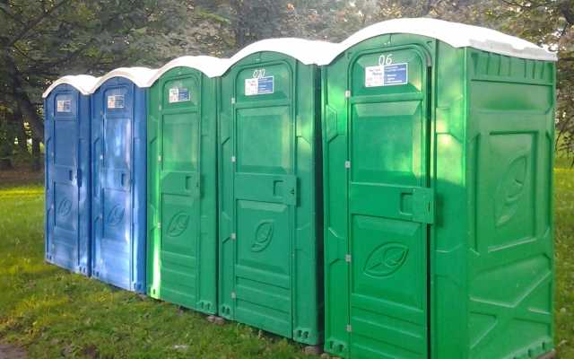 Россия оставила фанатов ЧМ-2018 без туалетов: чем все закончилось