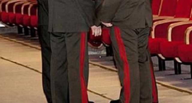 Тыловые «крысы» потеряли наградные документы двух отважных бойцов. Один из смельчаков уже погиб