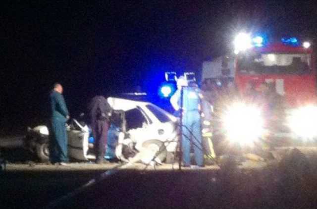 Ужасное ДТП в Крыму: КАМАЗ смял легковушку, погибли 5 человек