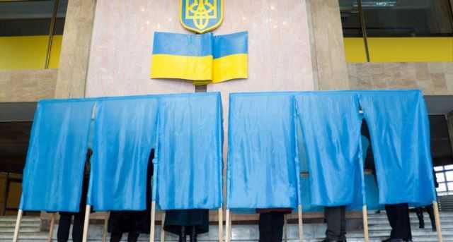 Кремль готовит 5 сценариев вмешательства в президентские выборы в Украине — «Голос Америки»