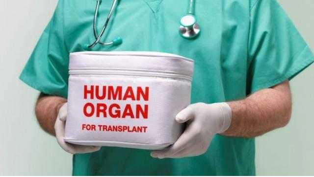 Порошенко підписав закон, який офіційно дозволяє трансплантологію