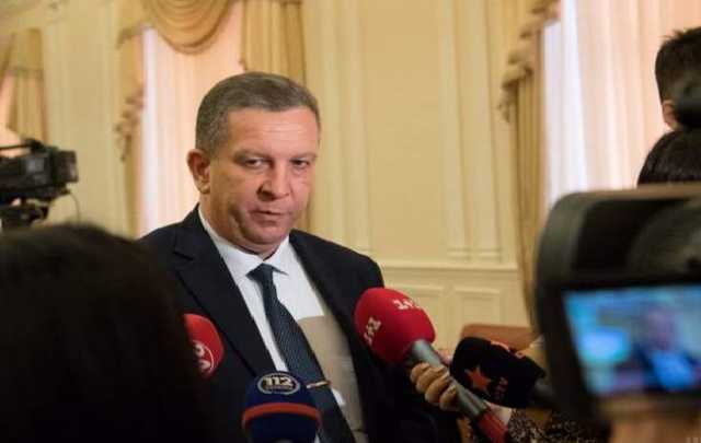 Рева объяснил, почему у украинцев самая низкая зарплата в Европе