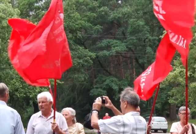 Военные устроили демарш: в Житомире разгорелся скандал из-за празднования начала ВОВ