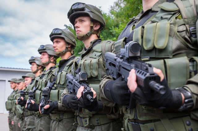 Бывший Нацгвардеец отсидит 11 лет за помощь донецким террористам