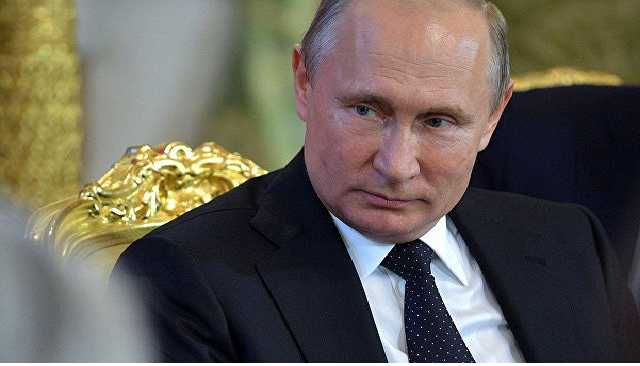 Экс-министр Крыма посоветовал Путину застрелиться