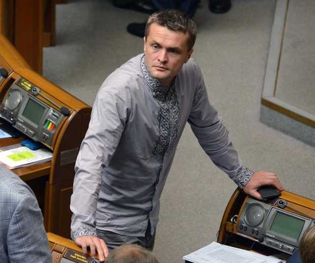 Украинский участок нефтепровода отдали Медведчуку, — нардеп