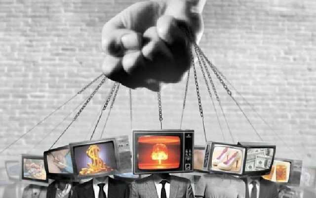 Как Украина уходит на периферию внимания Запада