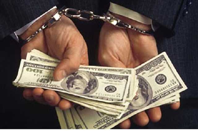 На Киевщине за взяточничество задержали чиновника Госпродпотребслужбы