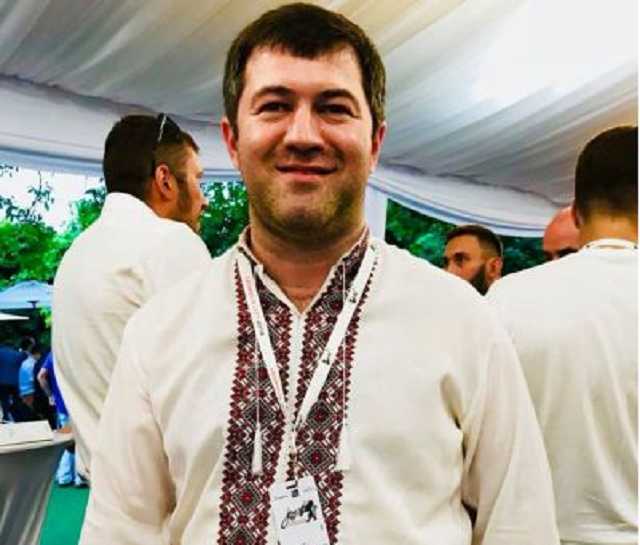 Смертельно больной коррупционер Насиров оторвался на джазовом фестивале во Львове