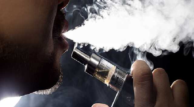 В Минздраве развенчали популярный миф об электронных сигаретах