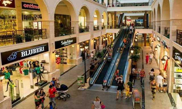 Ритейлеры покидают украинские ТЦ из-за дорогой аренды