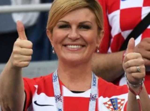 Президент Хорватии танцевала вместе с игроками в раздевалке: видео