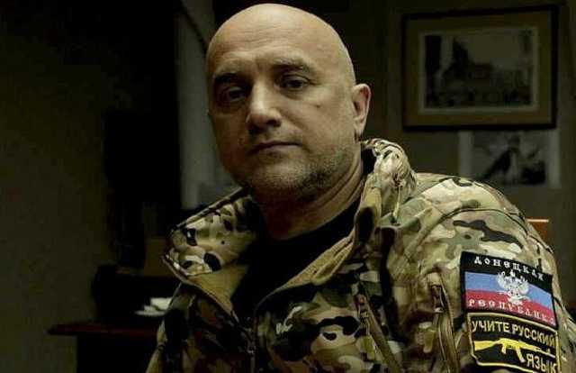 "Наступления не будет, война утихает": российский террорист-писатель бежит на родину