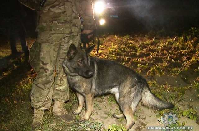 Мужчина с гранатой атаковал винницкую полицию: есть пострадавшие