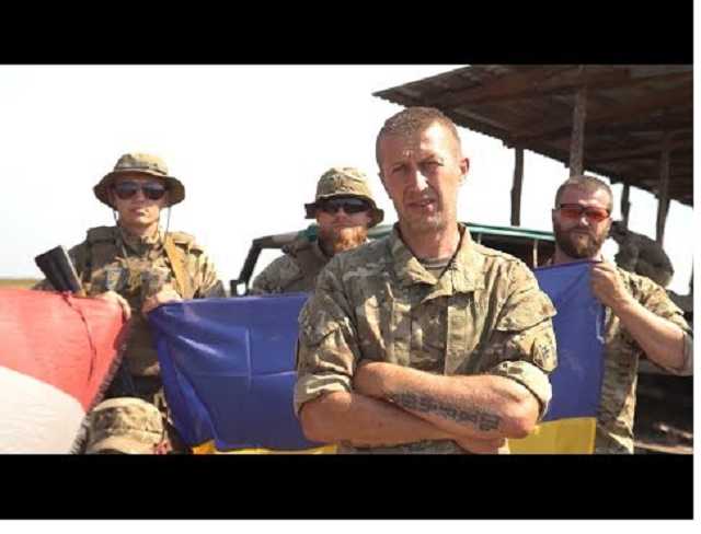 Боєць "Азову" звернувся до гравців збірної Хорватії з футболу