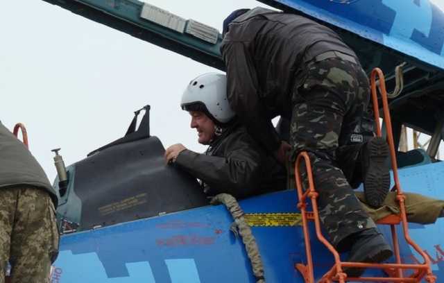 Украинцы вынуждены летать на старых самолетах-"скотовозах", закупленных в Африке – нардеп