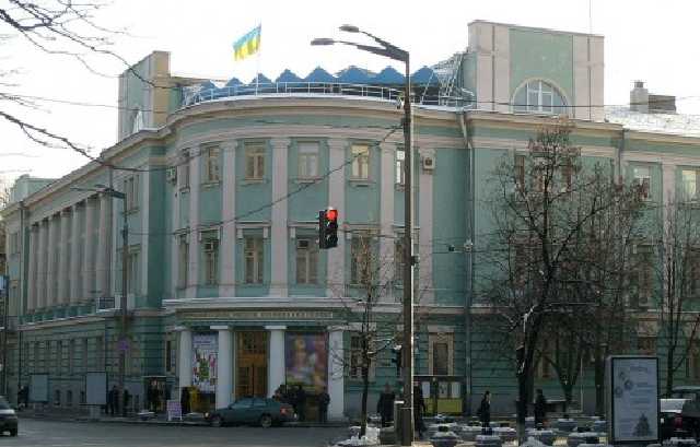 В центре Киева предотвратили "террористическую атаку" на дом офицеров