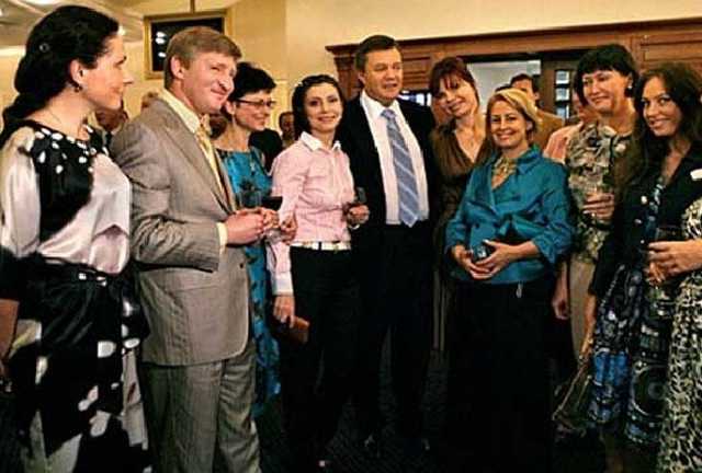 Бывшая соратница Януковича назвала руководство Украины "долбодятлами"