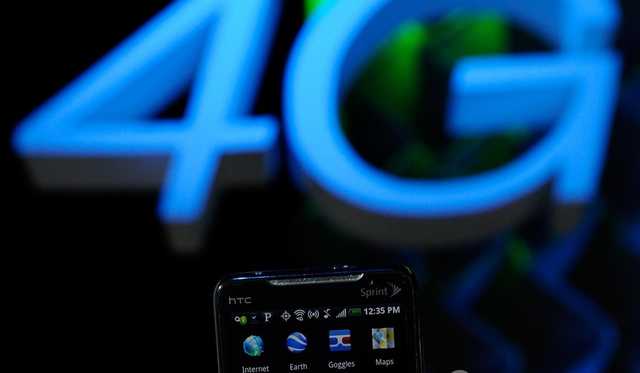 В Украине назрел коллапс с мобильной связью: названа причина