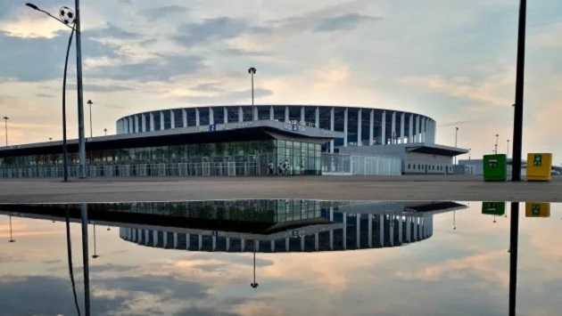 Еще один новый стадион в России получил серьезные проблемы: красноречивое видео