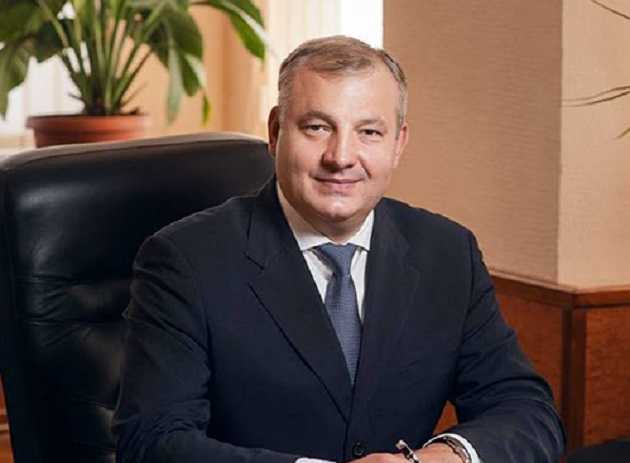 Харьківський суддя Віталій Усатий: фейкова декларація та матір пенсіонерка-мультимільонерка