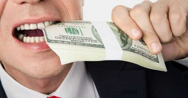 Новый налоговый закон о богатых сделает из банкиров полицейских