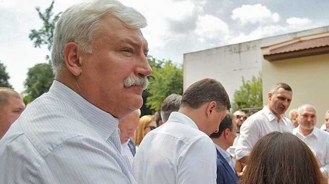 «Смотрящий» Вадим Столар приставил к Кличко своего человека: документ