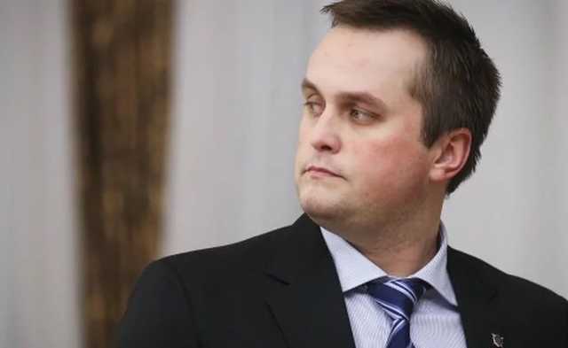 На выход: названы главные причины для увольнения Холодницкого