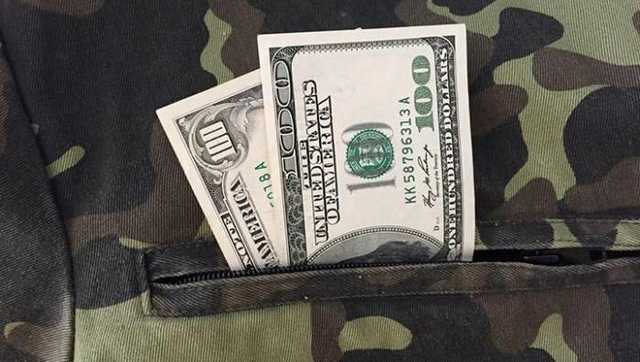 Игорь Ступницкий: как безнаказанно воровать у армии во время войны