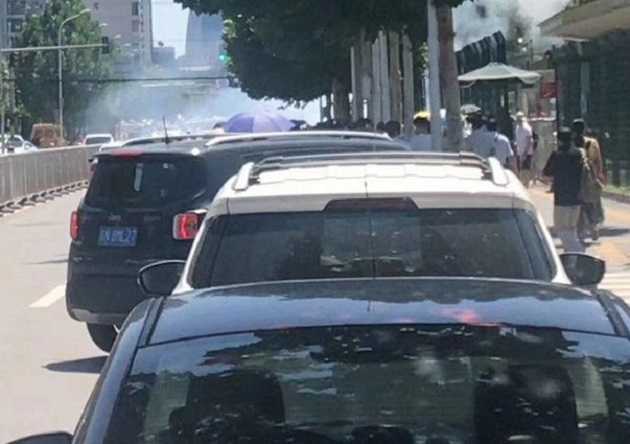 Взрыв у посольства США: что произошло