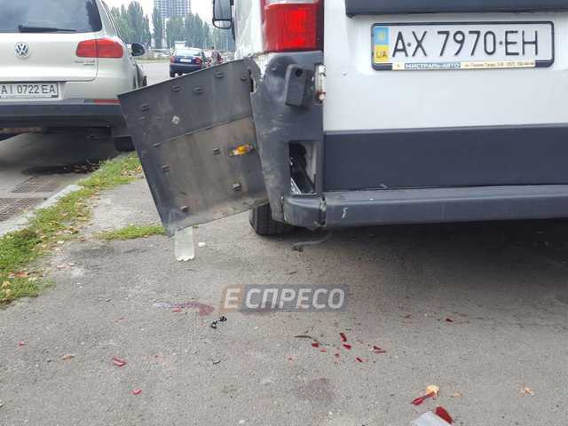 В Киеве на переходе Volkswagen насмерть сбил женщину