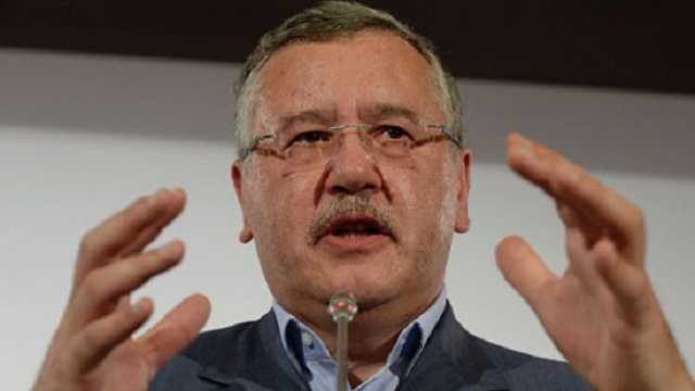 «Реальный Грыщ»: противники Анатолия Гриценко создали группу в Фейсбуке