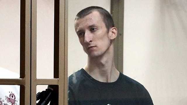 Український заручник Кольченко вперше за 9 місяців зустрівся з мамою