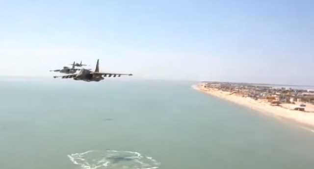 Появилось видео полетов военной авиации Украины у побережья Мариуполя на Азове
